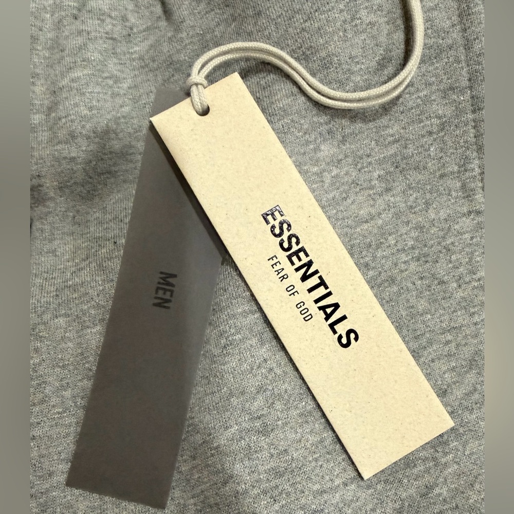 Essentials Fear of God Essentials Sweatpants  Dark Oatmeal/Grey Men's Size, XS - Picture 4 of 8